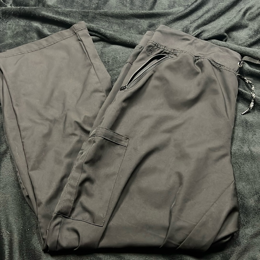 XL med couture black scrub pant